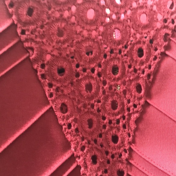 Chic Burgundy Mini Dress with Crochet Detailing - Picture 9 of 12